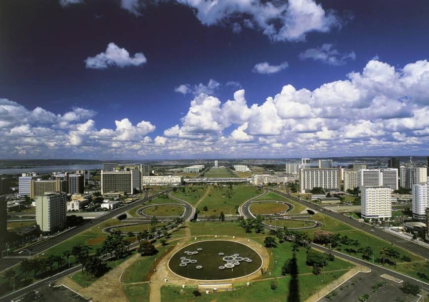 Hotel Flat - Esplanada dos Ministérios - Centro de Brasília Esterno foto